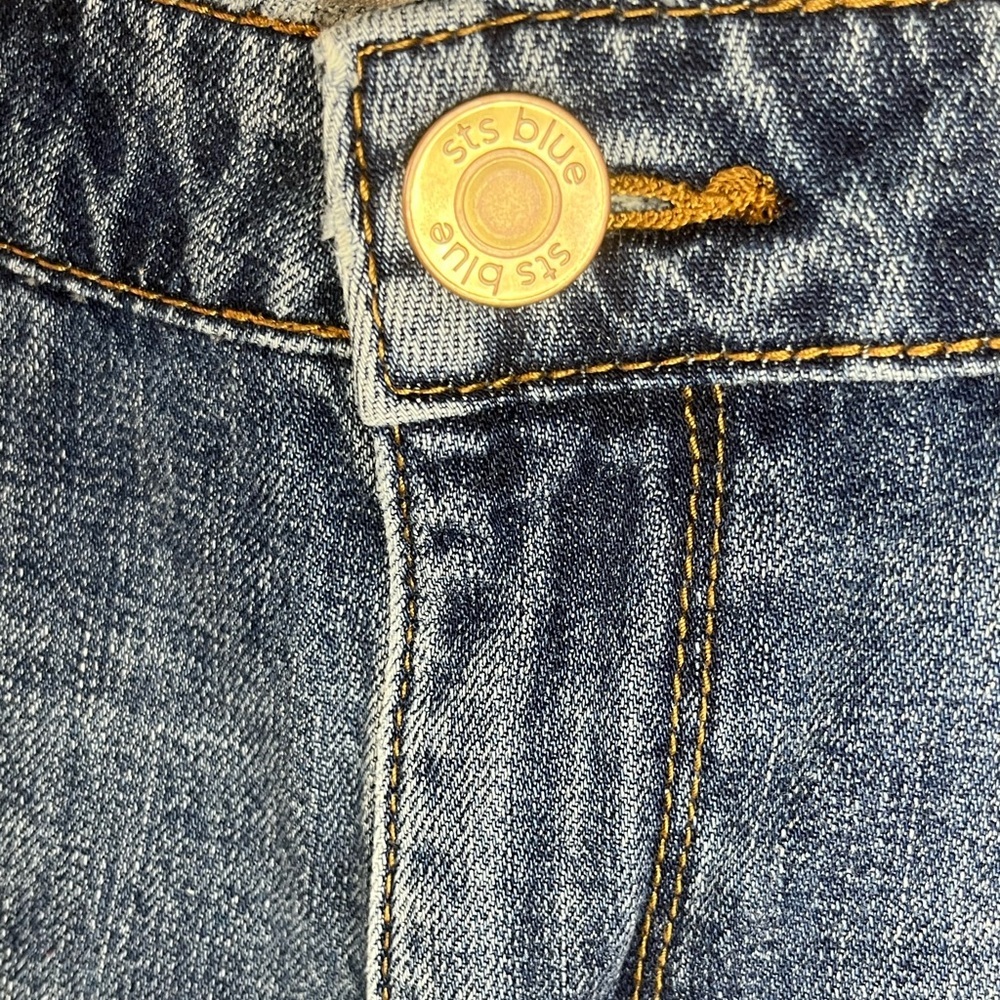 STS blue distressed high rise jean shorts, Size 26 - Picture 8 of 8
